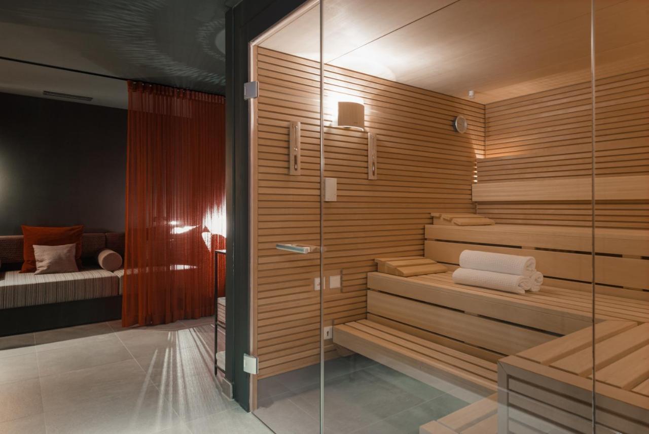 Emilu Design Hotel Щутгарт Екстериор снимка